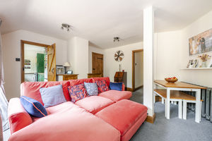 Photo 16- click for photo gallery